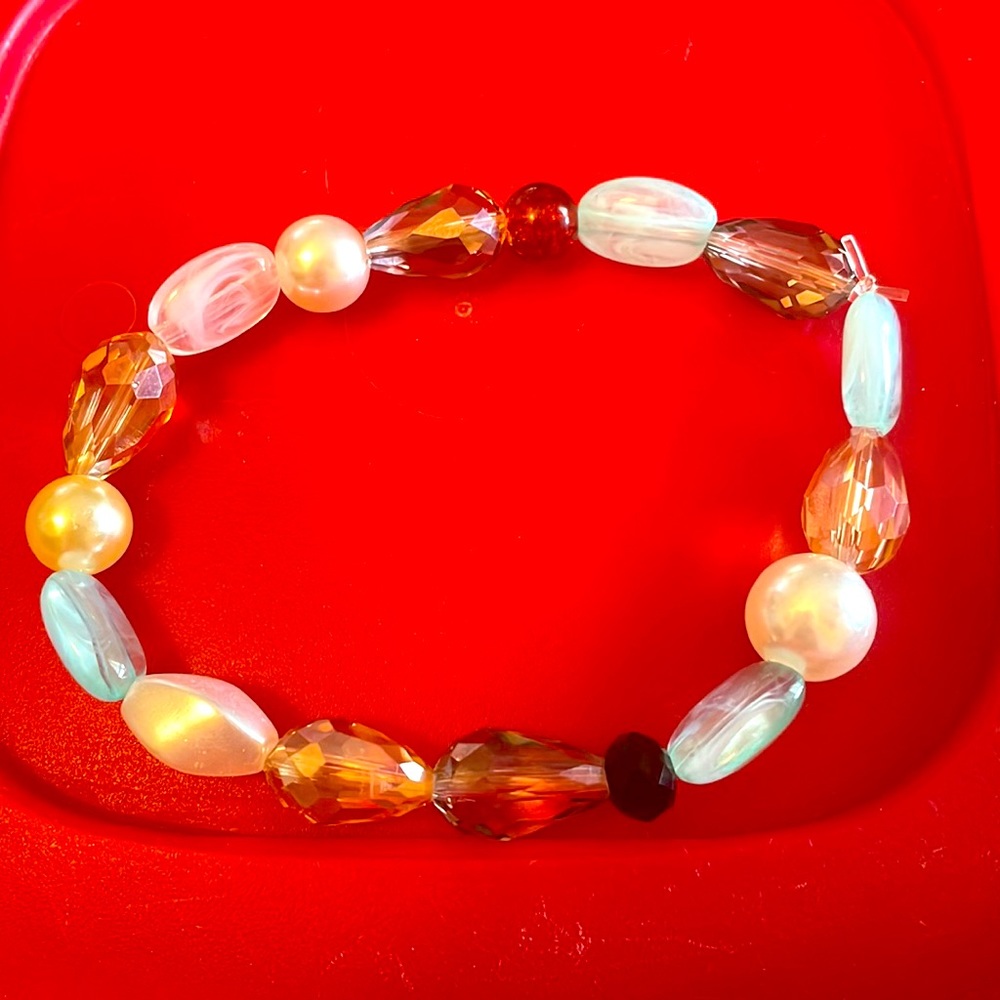 Multicolor beaded bracelet on stretchy cord